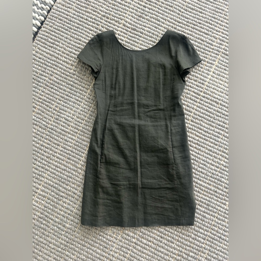 Thoery linen dress